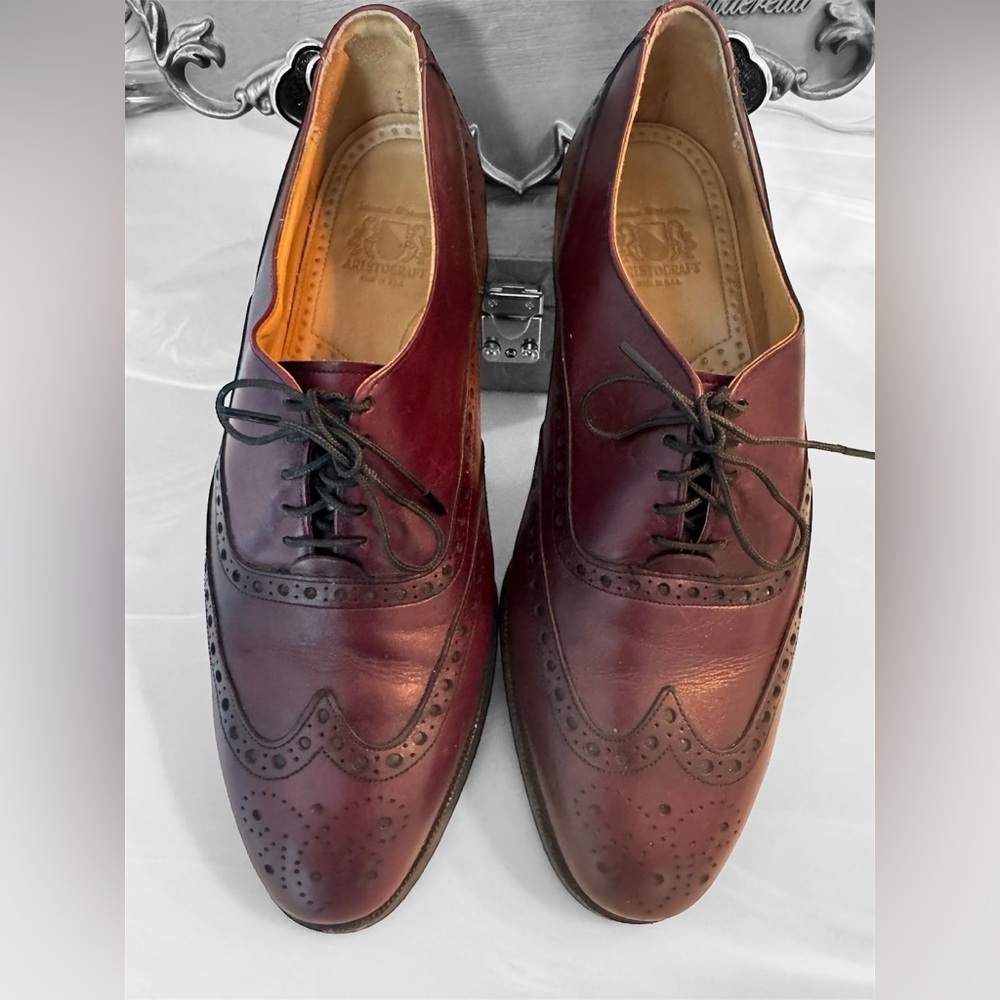 Johnston & Murphy Burgundy Aristocraft Shoes  US 9.5